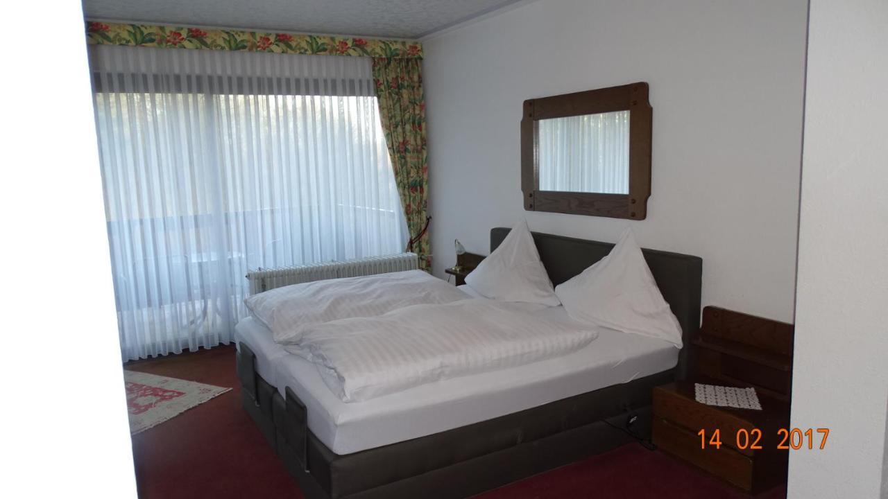 Bed & Breakfast Hotel Helga Hein Düsseldorf Exteriör bild